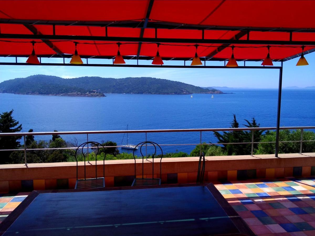 Villa Mirabel Île du Levant Екстериор снимка