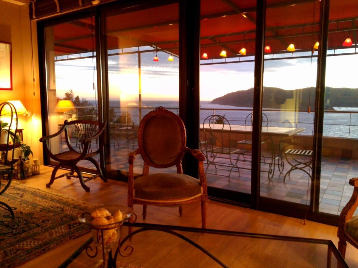Villa Mirabel Île du Levant Екстериор снимка
